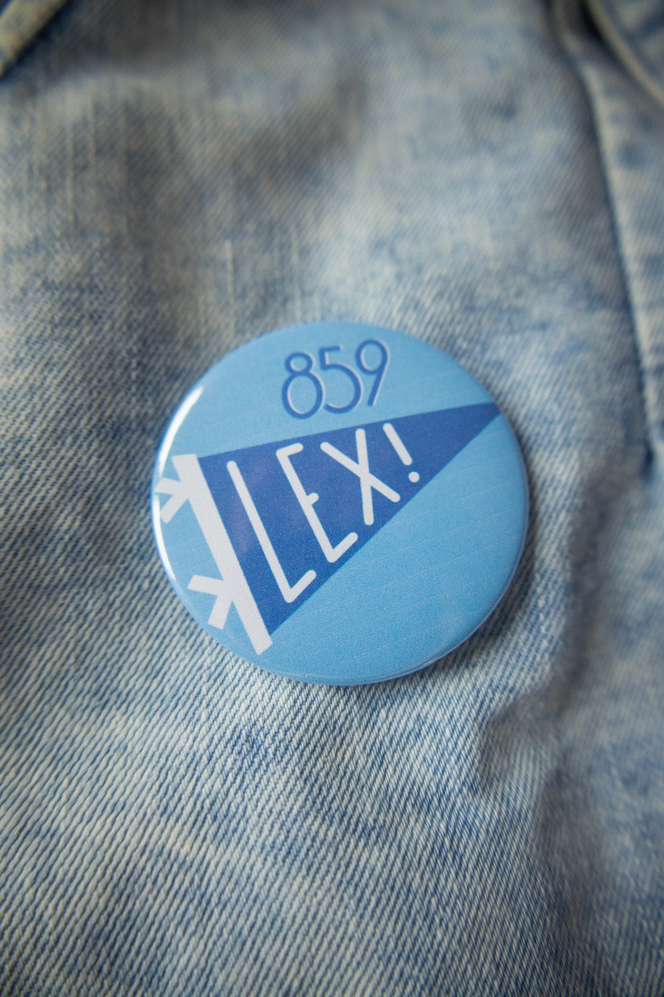 Pennant Customizable Game Day Button